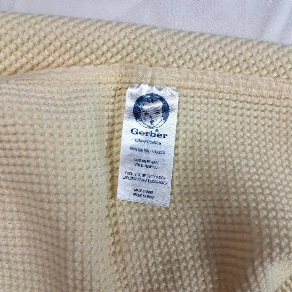 Gerber Thermal Baby Blanket Bear Riding Horse Yellow Unisex Receiving Lovey‎